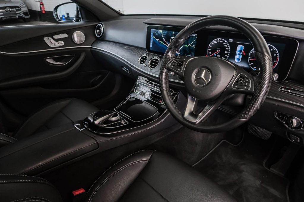 2016 E200 Sedan